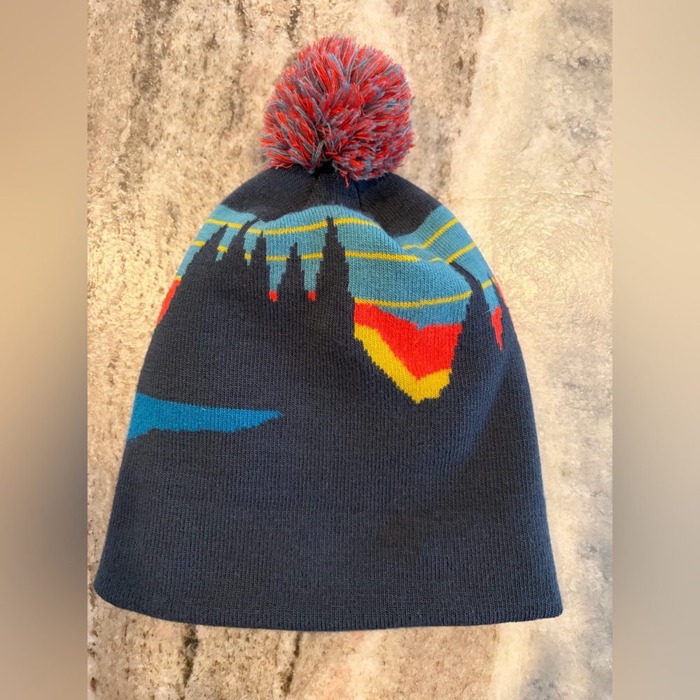 LL Bean Adult Katahdin Pom Winter Hat Unisex Multi Color Sunrise Over Katahdin - Picture 6 of 10
